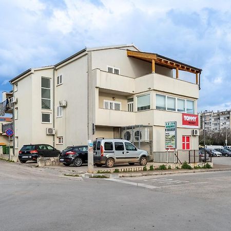 Elegant Two Bedroom Apartment 자다르 외부 사진