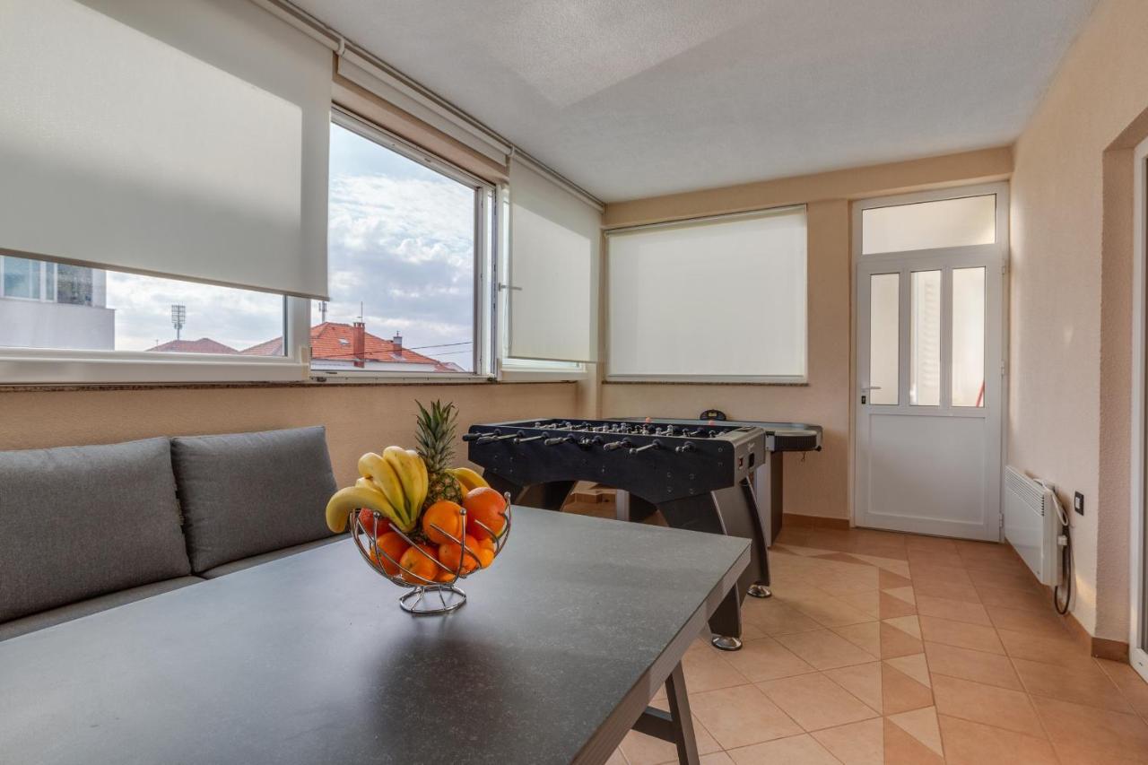 Elegant Two Bedroom Apartment 자다르 외부 사진