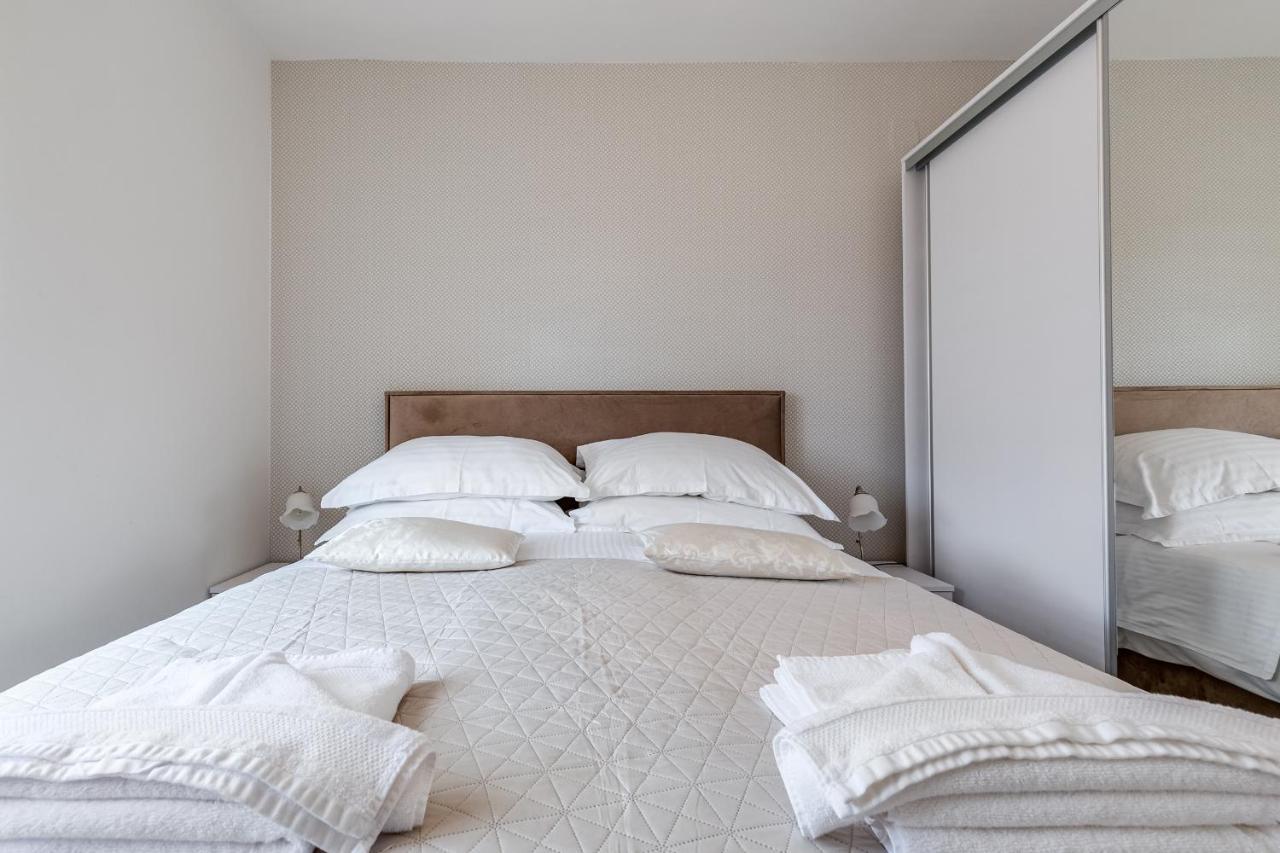 Elegant Two Bedroom Apartment 자다르 외부 사진